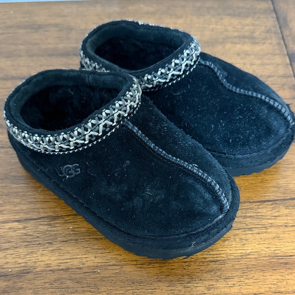 UGG Black Baby Booties with Patterned Trim